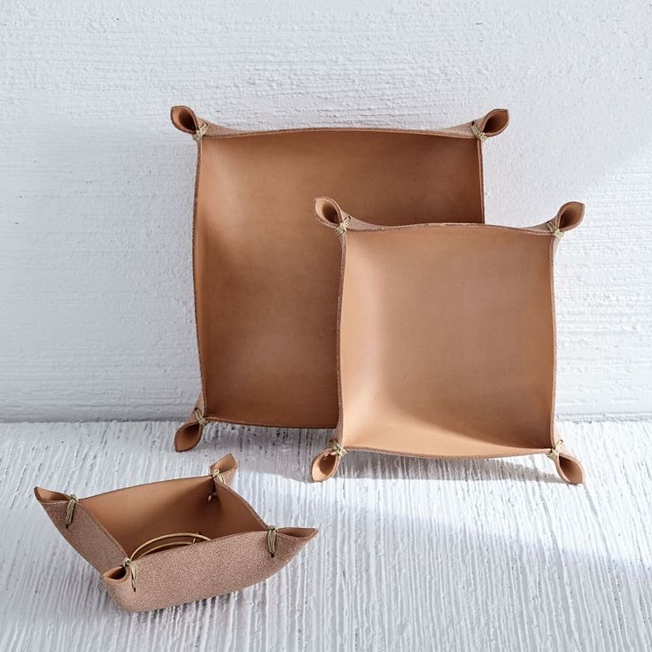 Made Solid Leather Tray