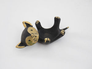 Walter Bosse Cat Ring Holder